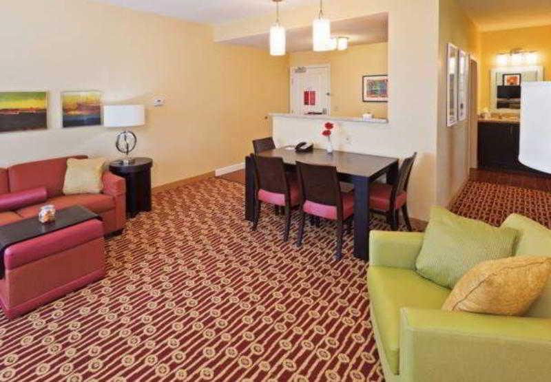 Towneplace Suites By Marriott Tulsa North/Owasso Room photo